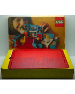 1974 Lego 264 Livingroom with 2 Figures + Box